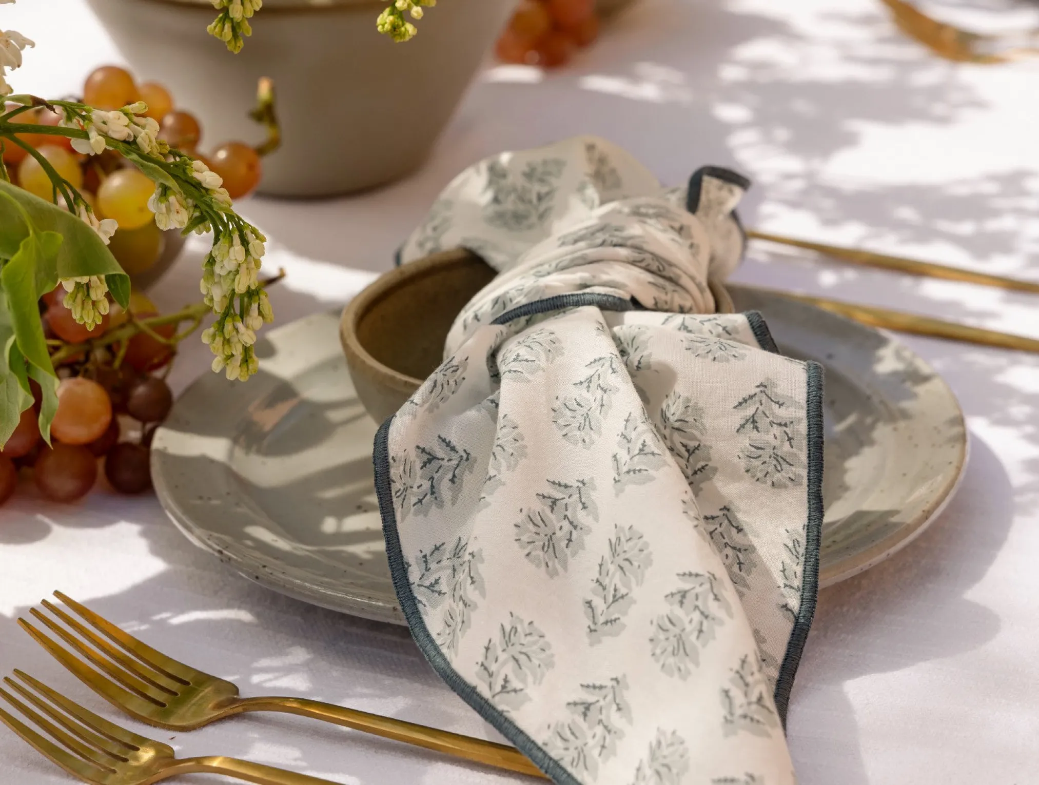Coyuchi Sarah Kersten Studio Dinner Plate< Dining