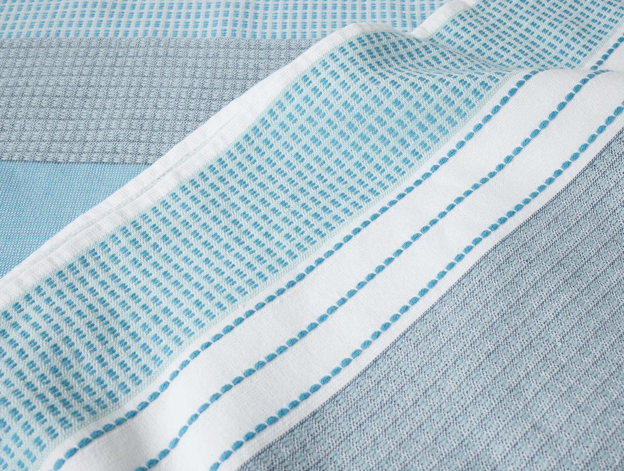 Coyuchi Seabright Organic Beach Towel< Beach Towels