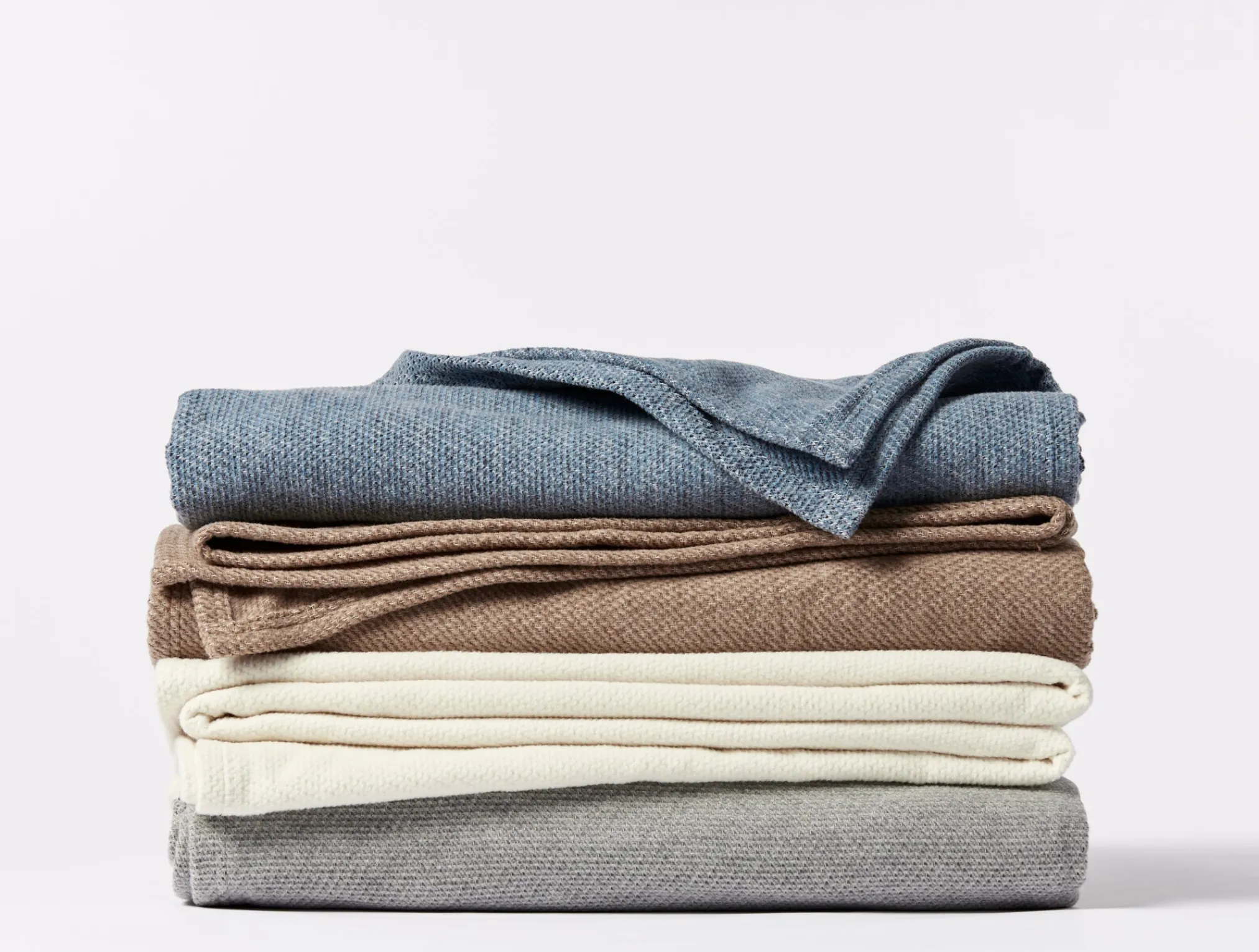 Coyuchi Sequoia Washable Organic Cotton and Wool Blanket< Bed Blankets