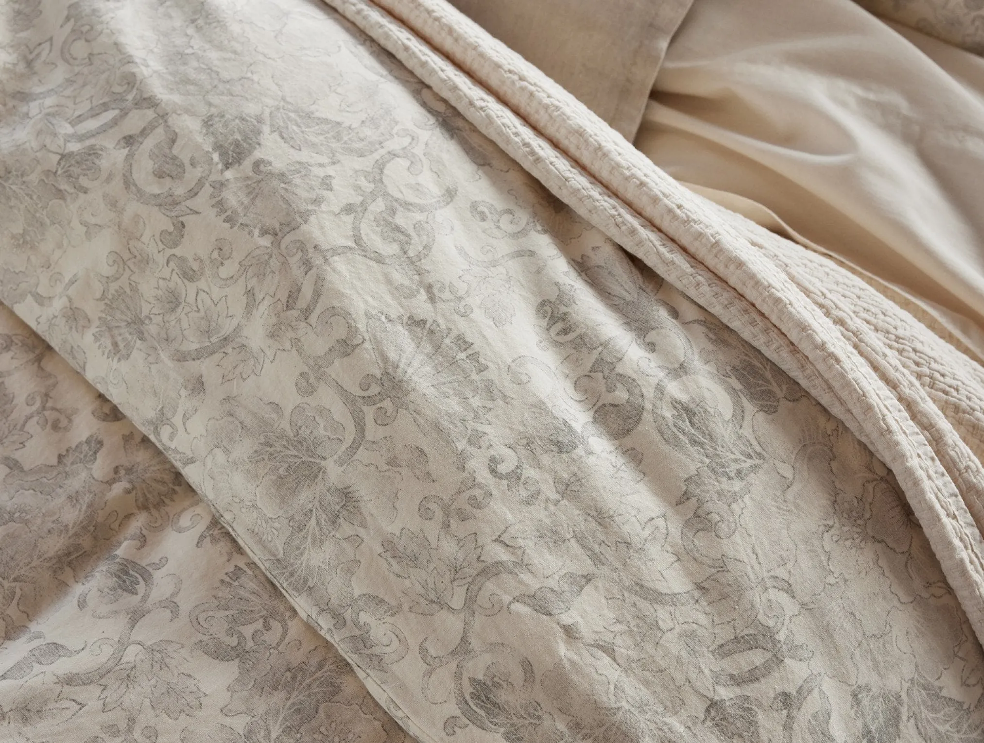 Coyuchi Solana Organic Print Duvet Cover< Duvet Covers + Sets