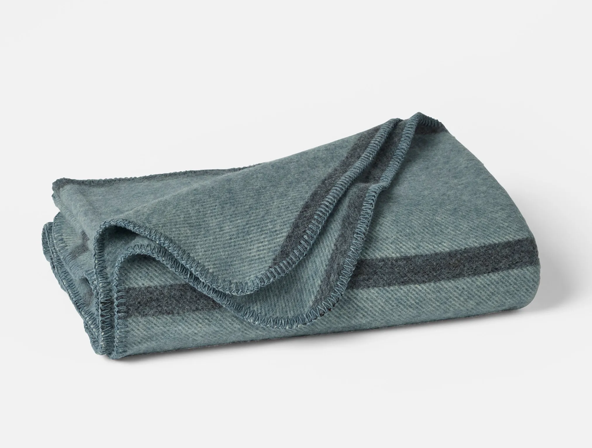 Coyuchi Tahoe Wool Blanket< Bed Blankets