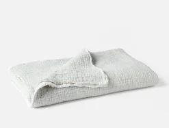 Coyuchi Topanga Organic Matelasse Throw< Throws