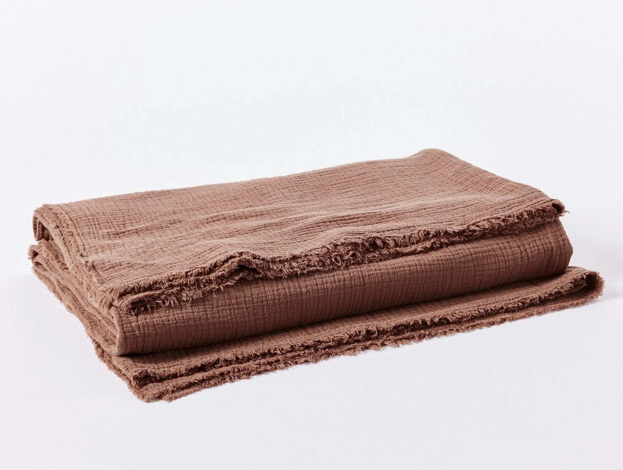 Coyuchi Topanga Organic Matelasse Blanket< Bed Blankets