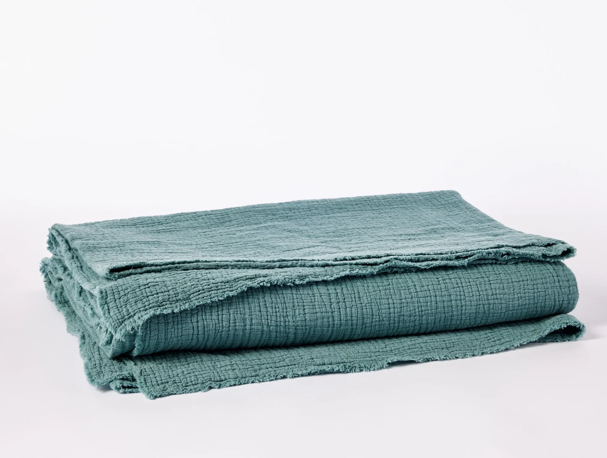 Coyuchi Topanga Organic Matelasse Blanket< Bed Blankets