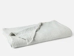 Coyuchi Topanga Organic Matelasse Blanket< Bed Blankets