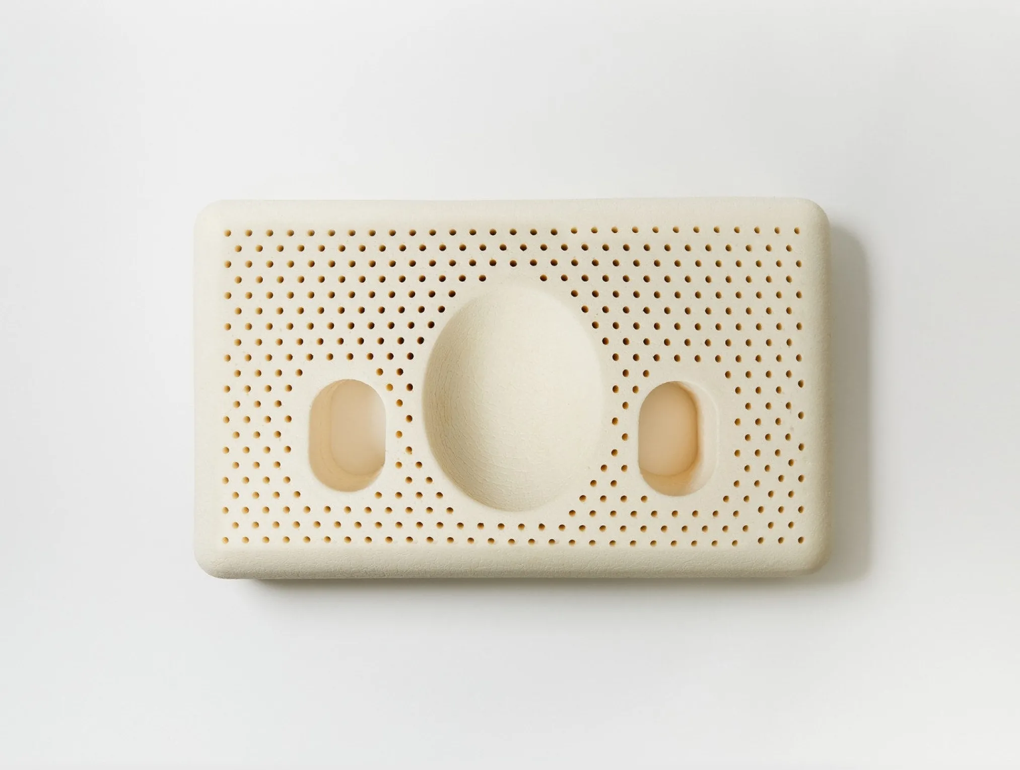 Coyuchi Turiya™ Organic Latex Pillow< Pillow Inserts