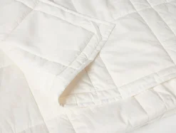 Coyuchi Washable Wool Filled Comforter< Quilts + Comforters|Duvet Inserts + Comforters