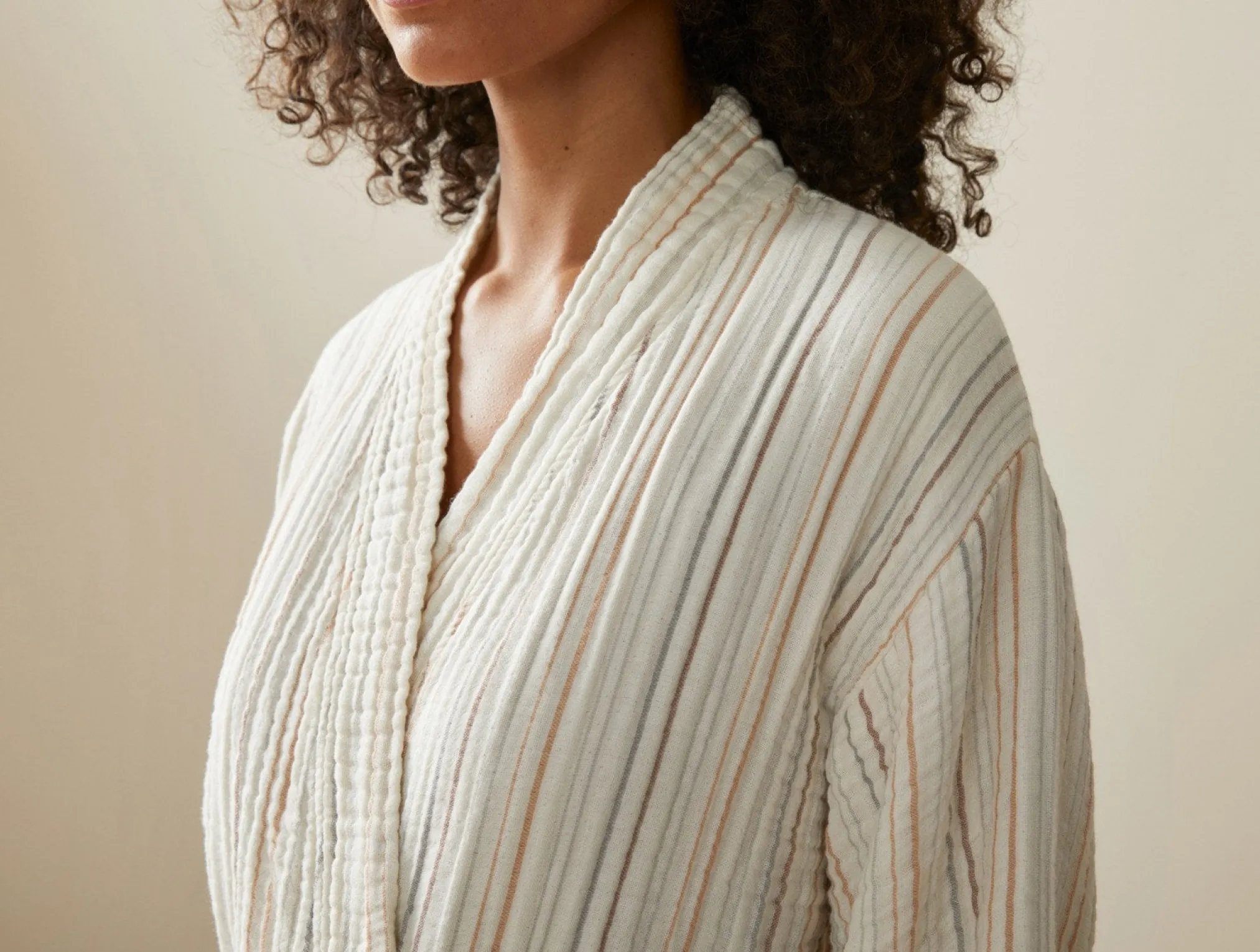 Coyuchi Women's Matelassé Organic Robe< Robes